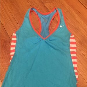 Nike tank top size S
